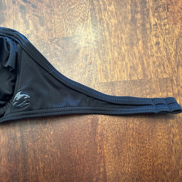 🎀2 for $15🎀 Billabong Strapless Bikini Top - Picture 4 of 4